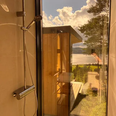 Speilsuite Med Egen Badstue Og Panorama Alojamento de Turismo Selvagem