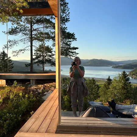 Speilsuite Med Egen Badstue Og Panorama Alojamento de Turismo Selvagem *