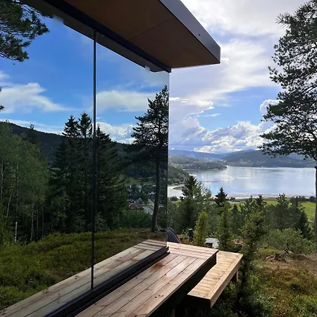 Speilsuite Med Egen Badstue Og Panorama Lodge Steinkjer